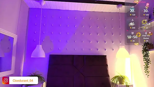 Snapshot of Cloedurant chatting on June 21, 7:38 pm Cloedurant online show from June 21, 7:38 pm