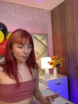 Snapshot of dafnne_hall chatting on September 27, 4:12 pm dafnne hall online show from September 27, 4:12 pm