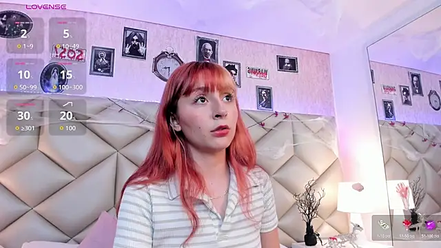 dafnne hall online show from October 23, 4:23 am