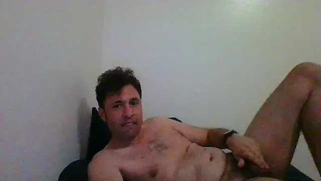 Snapshot of micgolf2025 chatting on October 28, 7:56 am micgolf2025 online show from October 28, 7:56 am