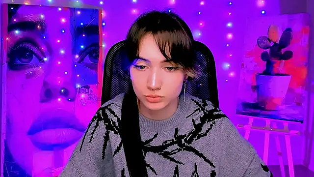 olivianorton online show from January 12, 12:21 pm