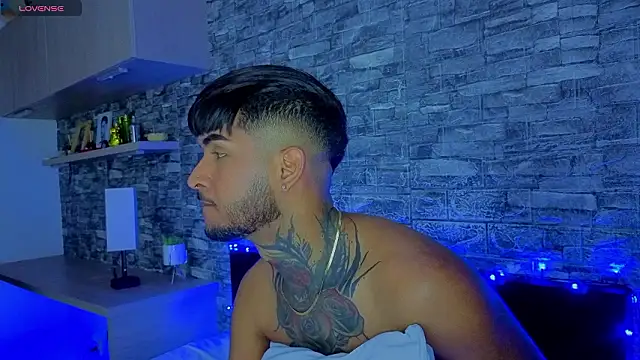 Theimperialboys  online show from March 12, 12:50 am