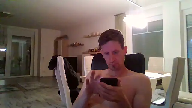 Snapshot of Trockenbau chatting on October 2, 4:14 pm Trockenbau online show from October 2, 4:14 pm