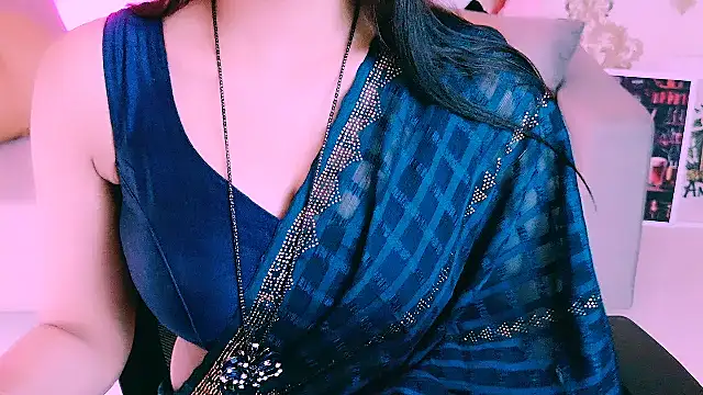 My Rose online show from February 8, 2:53 pm