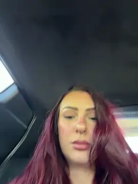 OliviaaFischer online show from April 23, 8:57 am