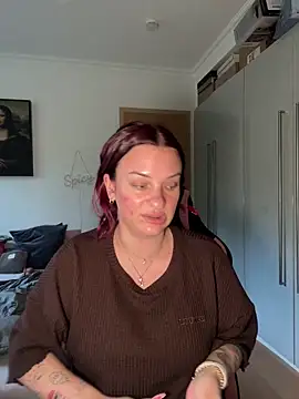 OliviaaFischer online show from May 18, 5:52 pm