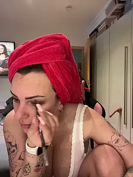 OliviaaFischer online show from May 25, 2:56 pm