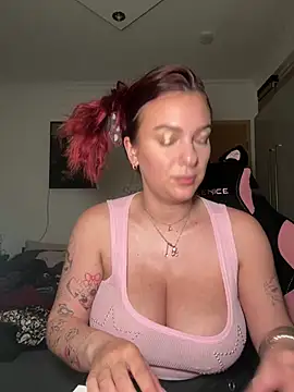 OliviaaFischer online show from May 29, 7:56 pm