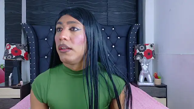 Lucia-Horny24 online show from November 13, 8:08 pm