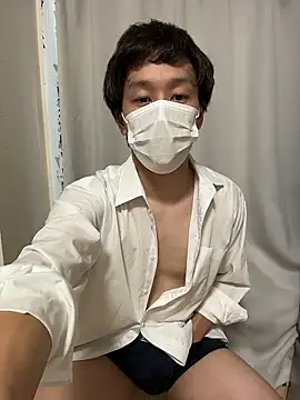 Snapshot of gHayato chatting on October 28, 7:12 am gHayato online show from October 28, 7:12 am