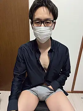 Snapshot of gHayato chatting on February 12, 3:29 pm gHayato online show from February 12, 3:29 pm