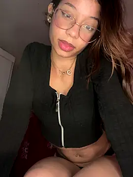 FadaPerigosa online show from October 9, 4:49 pm