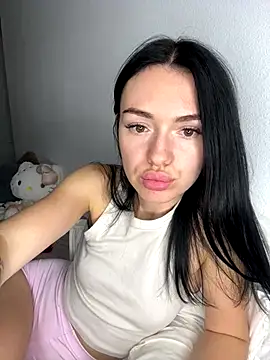 karrr  aaa online show from October 13, 8:20 pm