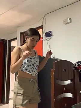 miaftmax online show from September 25, 6:33 pm