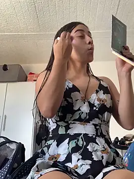 miaftmax online show from September 27, 4:23 pm