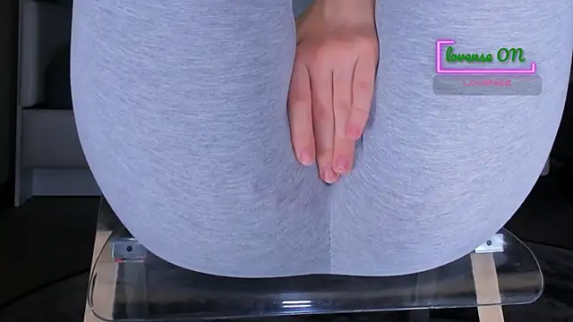 Cameltoe squirt inPants online show from July 13, 8:39 am