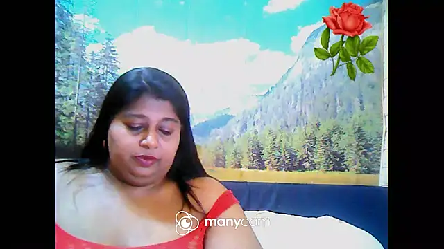 Snapshot of indianhoney694u chatting on March 1, 8:13 am indianhoney694u online show from March 1, 8:13 am