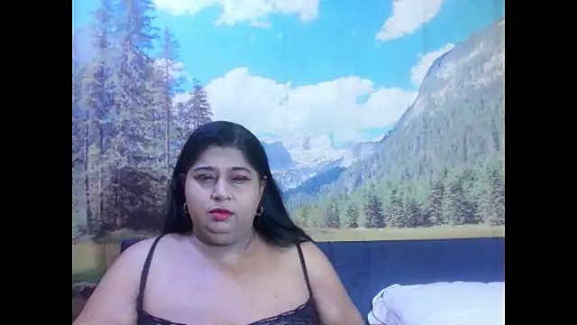 indianhoney694u online show from February 12, 5:13 am