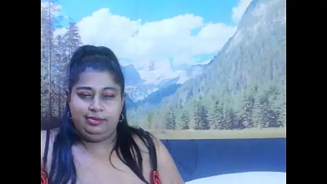 indianhoney694u online show from April 9, 6:35 pm