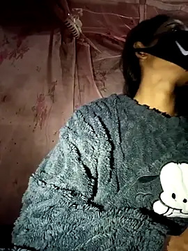 priyastrip314 online show from January 5, 6:22 pm