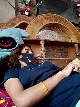 priyastrip314 online show from May 1, 9:14 am