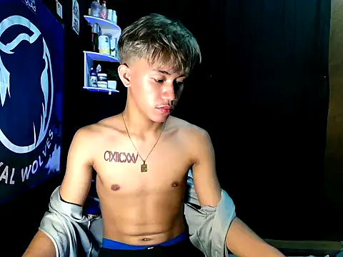 naughtyboyloy 0 online show from November 8, 8:36 am