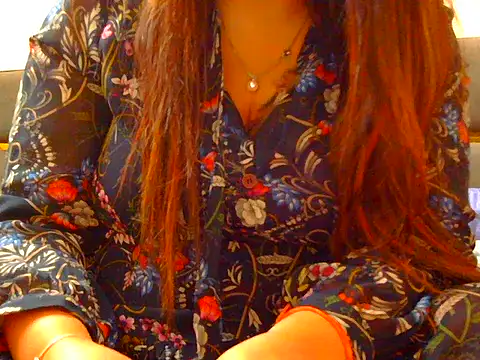 mayalove890 online show from May 1, 10:31 am