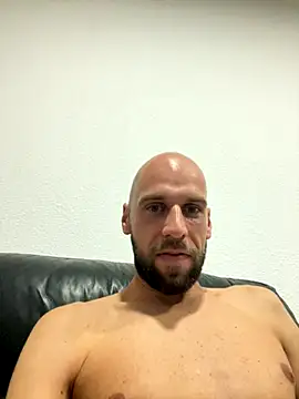 Snapshot of Tu_ho_mie chatting on October 5, 8:29 pm Tu ho mie online show from October 5, 8:29 pm
