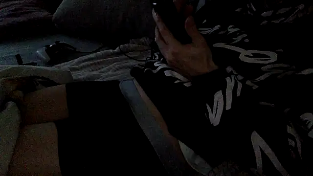 Breezydicksn online show from October 28, 3:47 pm