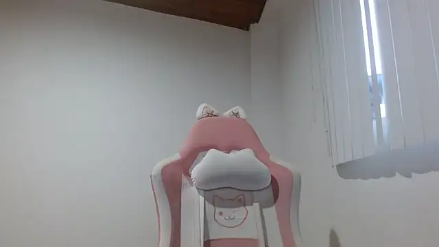 Crystal Star  online show from September 13, 10:59 am