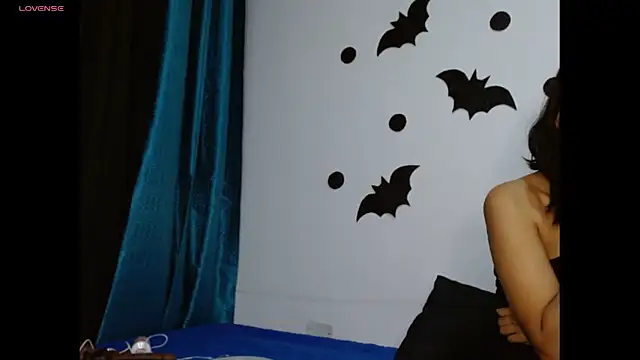 Gia Lee online show from November 3, 3:08 am