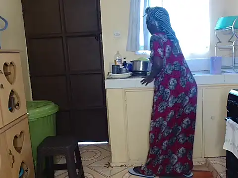 Snapshot of Alexxa_ebony chatting on February 13, 7:59 am Alexxa ebony online show from February 13, 7:59 am