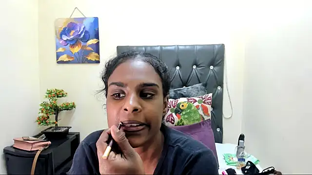 Snapshot of Toxicfantasy4u chatting on November 12, 4:40 pm Toxicfantasy4u online show from November 12, 4:40 pm