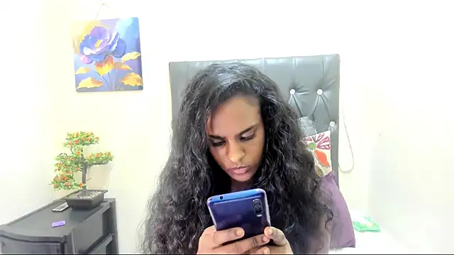 Snapshot of Toxicfantasy4u chatting on November 15, 4:58 pm Toxicfantasy4u online show from November 15, 4:58 pm