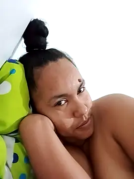 Snapshot of Viviana_h chatting on November 13, 1:59 am Viviana h online show from November 13, 1:59 am