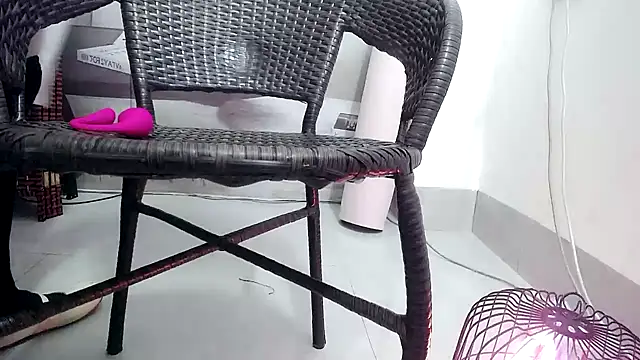 KateCondon online show from November 1, 11:29 pm