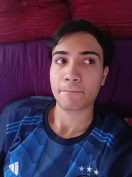 Snapshot of novinho_safado__ chatting on February 7, 4:43 pm novinho safado online show from February 7, 4:43 pm