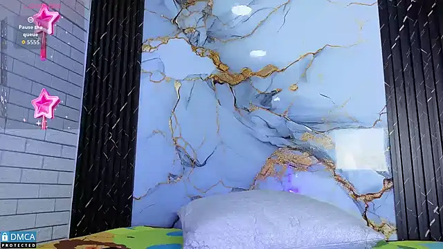 nena cupcake  online show from October 22, 11:10 am