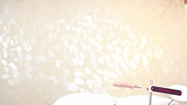 skinnyoranges online show from March 20, 10:25 pm