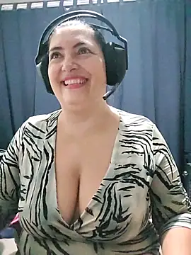 lina maria99 online show from October 28, 11:18 pm