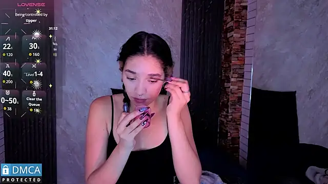 stepha   online show from February 4, 11:16 am