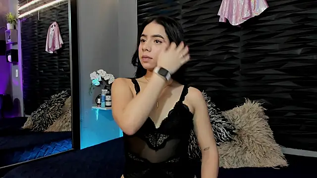 Snapshot of lu_styles_ chatting on September 30, 6:18 am lu styles  online show from September 30, 6:18 am