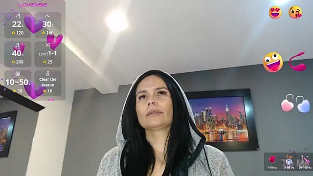 Snapshot of CharlotteCottin chatting on September 25, 11:14 am CharlotteCottin online show from September 25, 11:14 am