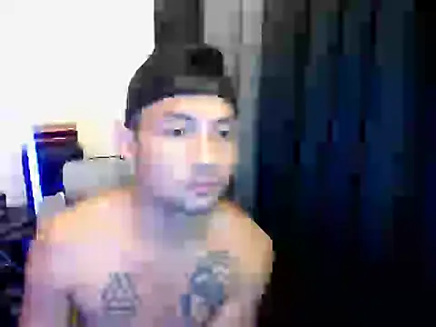 Snapshot of Thefriskyasian chatting on September 11, 8:20 pm Thefriskyasian online show from September 11, 8:20 pm