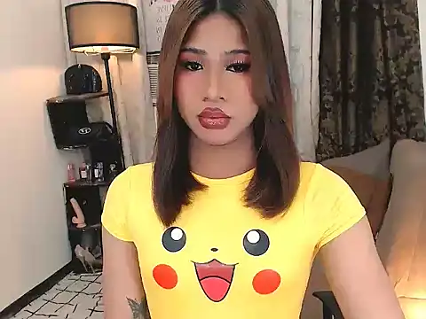 Snapshot of asianlatina69 chatting on November 25, 10:04 am asianlatina69 online show from November 25, 10:04 am