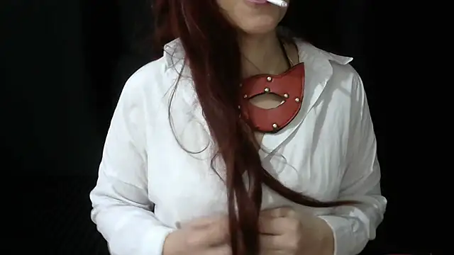 Snapshot of devinantalya chatting on February 10, 9:57 am devinantalya online show from February 10, 9:57 am