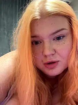 Snapshot of _Adele_Moor_ chatting on October 7, 6:05 pm  Adele Moor  online show from October 7, 6:05 pm