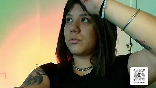 Snapshot of Melissa_Adamsx chatting on May 8, 7:19 pm Melissa Adamsx online show from May 8, 7:19 pm