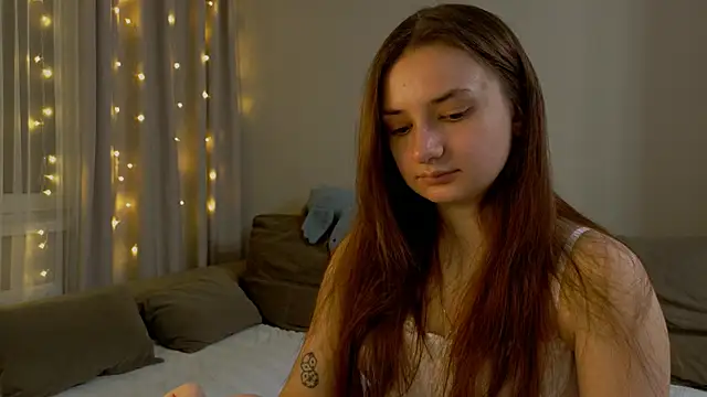 Lelia Vibe online show from March 18, 4:43 pm