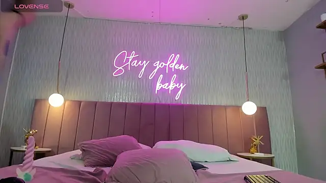 HANNA BASTIAN VC online show from December 4, 3:10 pm